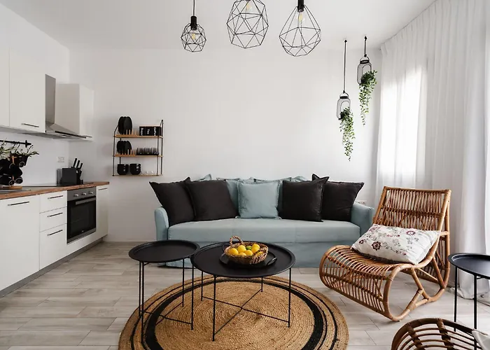 Karla, Beachside Bliss In