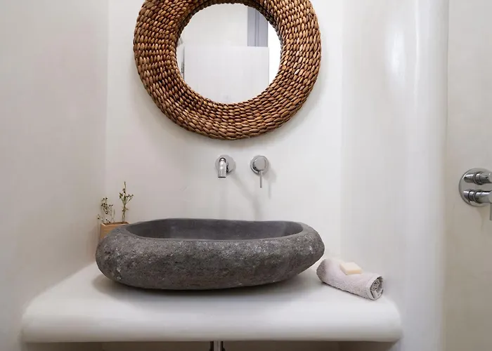 Karla, Beachside Bliss In * Ájosz Prokópiosz