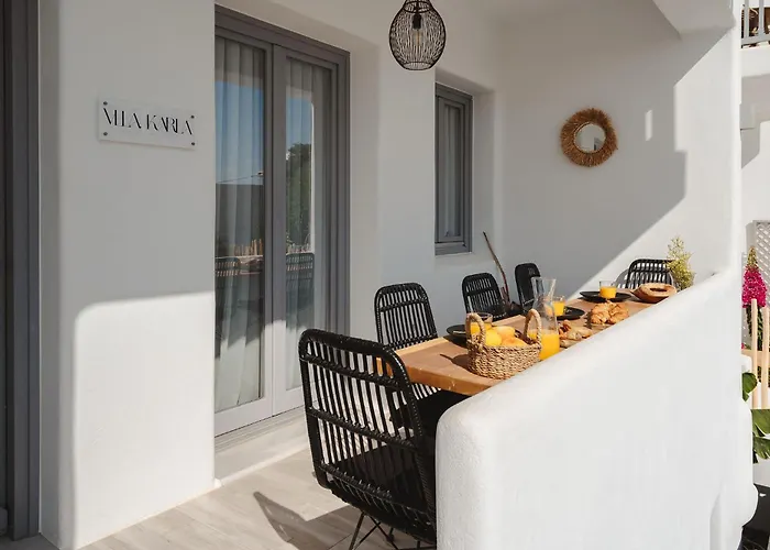 Karla, Beachside Bliss In Ájosz Prokópiosz