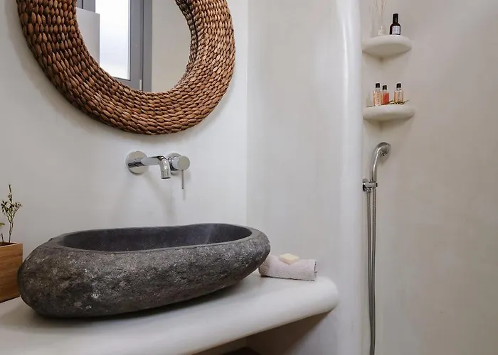 Karla, Beachside Bliss In * Ájosz Prokópiosz