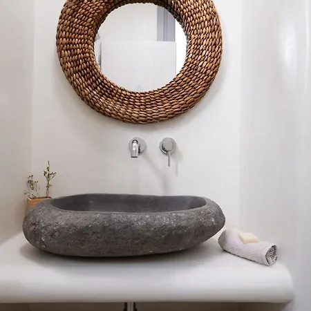 Karla, Beachside Bliss In * Ágios Prokópios