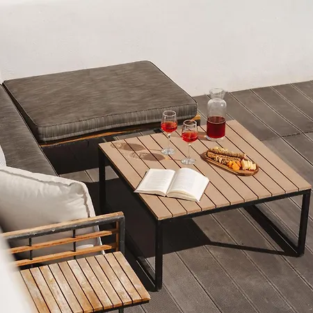 Karla, Beachside Bliss In Hébergement de vacances Ágios Prokópios