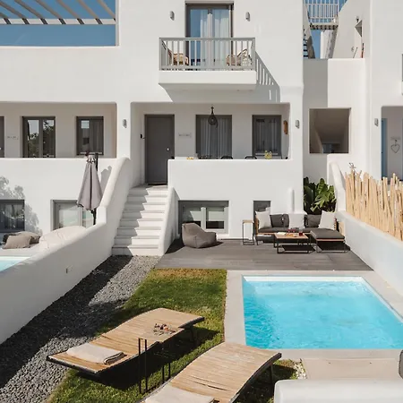 Karla, Beachside Bliss In Holiday home *