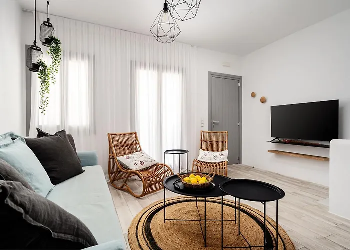 Karla, Beachside Bliss In *