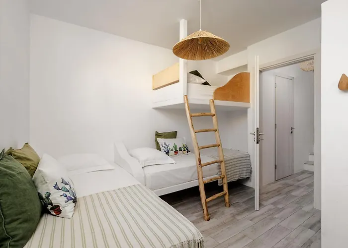 Karla, Beachside Bliss In